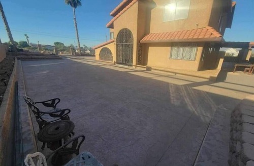 Sunrise Manor House | Enjoy Las Vegas Views-6BR/Poolnn