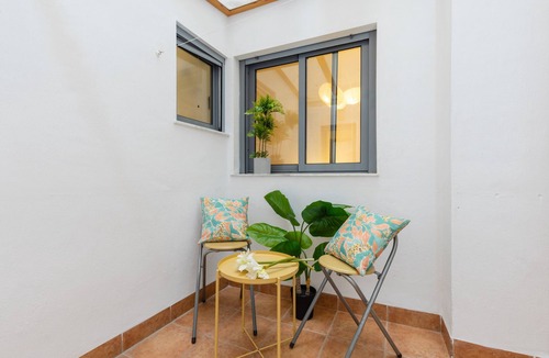 El Moncayo Apartment | Enjoy life in our apartment. Wifi & Parking