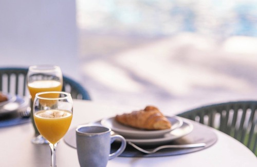 Mar de Cristal Apartment | Enjoy luxury & relaxation in sunny Mar de Cristal