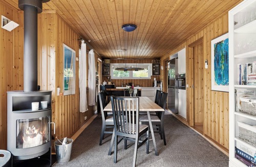 Udsholt House | Enjoy outdoor life with orangery and kitchen