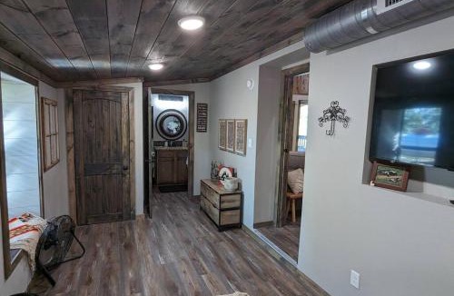 Marble Falls Villa | Enjoy Ozark History in Style!