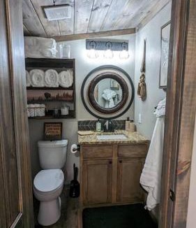 Marble Falls Villa | Enjoy Ozark History in Style!