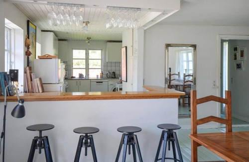 Anholt House | Enjoy peace and quiet in this large vacation home on the island of Anholt.