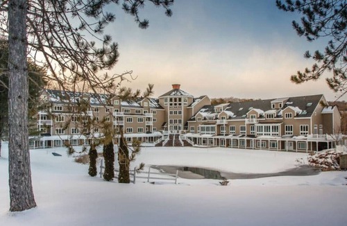 Brownsville Condo | Enjoy snowball fights or romantic nights in a 1BD vacation apartment