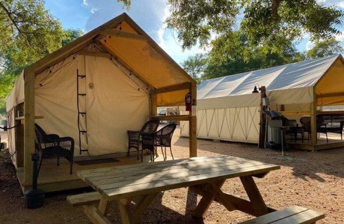 Prairie Lea Cabin | Enjoy the beautiful San Marcos River in this new, nice and comfy cabin!