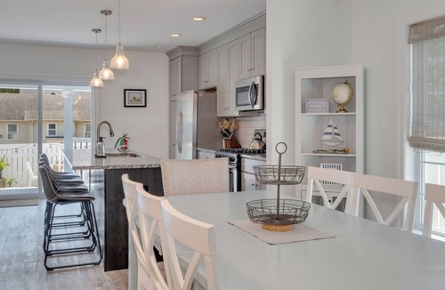 Town Bank House | Enjoy The Best Sunsets at the Shore!