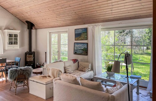 Asserbo House | Enjoy the charm of a cosy holiday home near Liseleje Strand.