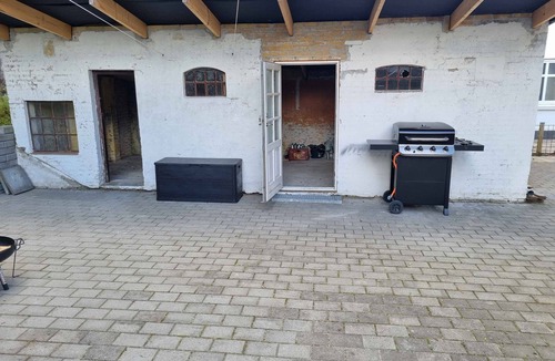 Asaa Villa | Enjoy the charming townhouse close to the beach