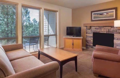 Bend Condo | Enjoy the Holidays in Bend Oregon