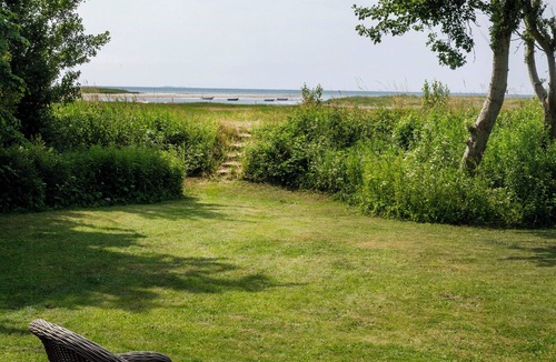 Hoensinge House | Enjoy the most beautiful view over the bay