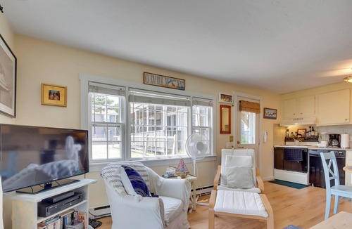 Provincetown Condo | Enjoy the Pool & Beach! Coastal Provincetown Condo
