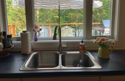 Mount Vernon House | Enjoy the quiet lakes of Maine this summer!