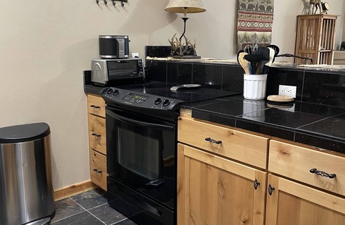 Taos Ski Valley Condo | Enjoy the WOW factor at our Enchanted Condo 1.5 miles from Taos Ski Valley