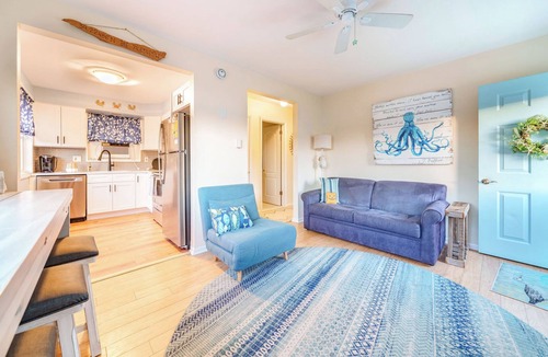 South End Condo | Enjoy this affordable South-end second floor condo