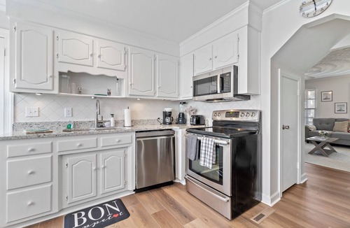 Chic's Beach House | Enjoy this charming & updated Virginia Beach/Chics Beach unit steps to the beach