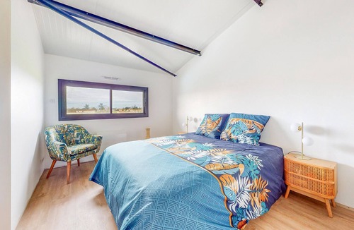 Nalliers House | Enjoy this modern and contemporary villa with many amenities.