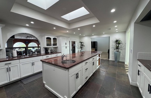 Fountain Hills House | Enjoy this sprawling home in the picturesque “Dark Sky City” of Fountain Hills.