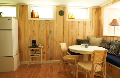 Bowdoinham Apartment | ENJOY TWIN PONDS WHILE EXPLORING MIDCOAST MAINE