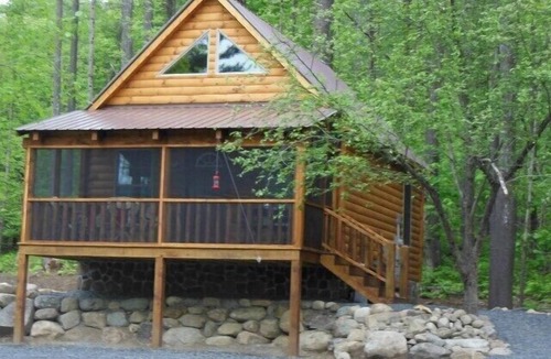 Wells Cabin | Enjoy Winter in The Adirondacks at Ruby Hill Cabins