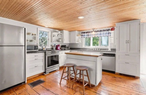 Hampton Falls House | Enjoy your own home in Hampton Falls!