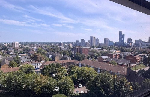 Selhurst Apartment | Enjoyable 2-bedroom apartment in Croydon