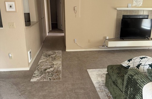 Mukilteo Apartment | Enjoyable 3-bedroom apartment in charming Mukilteo with fitness room
