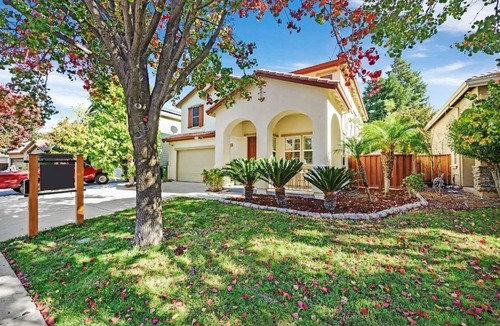 Tracy House | Enjoyable 4-bedroom house with AC in Tracy
