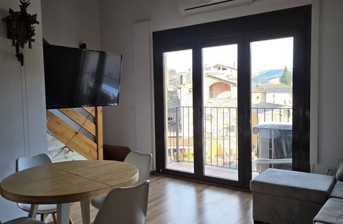 Bassella Apartment | Enjoyable apartment with AC in charming Ogern