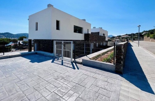 Port de la Selva Villa | ENJOYABLE VILLA WITH POOL IN A PRIVILEGED AREA