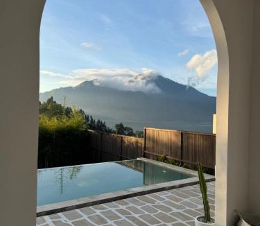 Toya Bungkah Apartment | Enla Montana villa private pool and hot spring