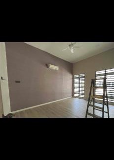Ayer Tawar Apartment | EnolaHouse
