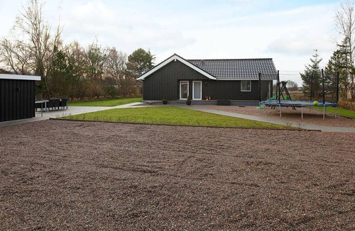 Reersø House | Enormous Holiday Home in Gørlev with Swimming Pool