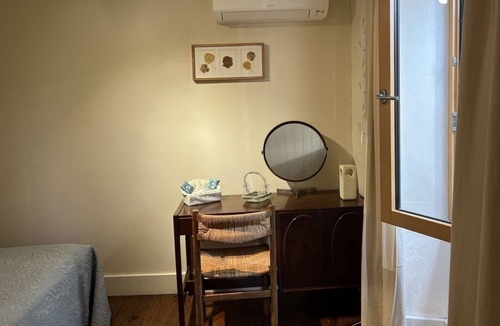 Lacapelle-Segalar Villa | Ensemble de 3 maisons en pierre avec piscine chauffée