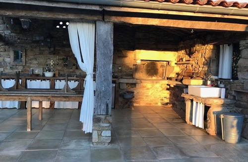 Lacapelle-Segalar Villa | Ensemble de 3 maisons en pierre avec piscine chauffée