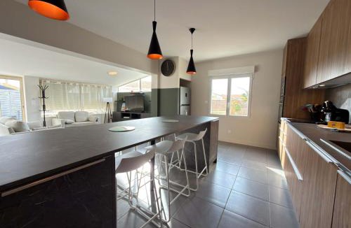 Valras-Plage House | Ensemble Villa et Studio Piscine Proche Plage