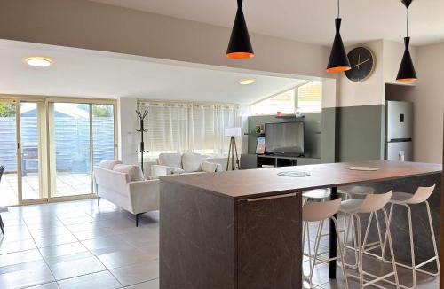 Valras-Plage House | Ensemble Villa et Studio Piscine Proche Plage