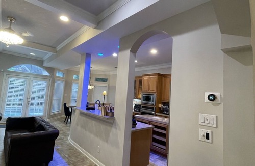 Uptown House | ENSPIRION - near the Galleria Mall