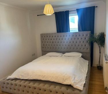 Addiscombe House | Ensuite cozy room