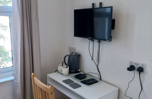 Tottenham House | Ensuite Double Bedroom