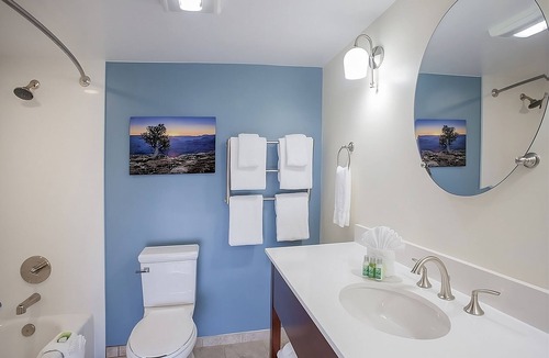Tusayan Hotel | Ensuring a Very Comfortable & Memorable Stay! 3 Relaxing Units, Outdoor Pool
