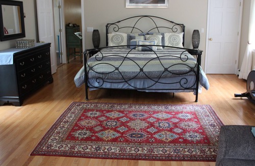 Southold House | Entertainers Delight Just Steps From The Beach