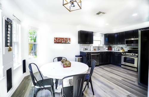 Round Rock House | Entertainers Delight: 4/2 Pool, Outdoor Fun