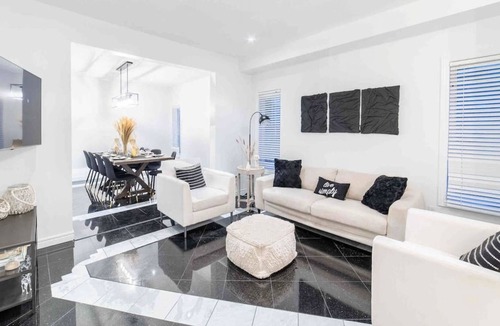 Hamilton House | Entertainment for All - Netflix, Books, Games & More!