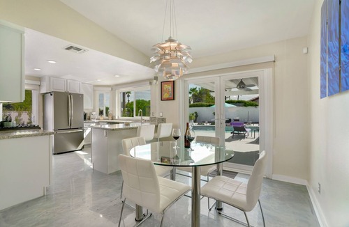 Desert Park Estates House | ENTERTERTAINERS DREAM BACKYARD