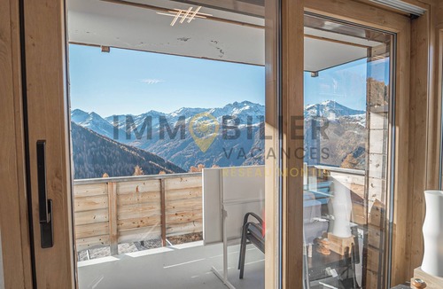 Chandolin Apartment | Entièrement rénové, lumineux et confortable 3.5 pièces pour 3 (à 4) personnes. Situé au 3ème étage d