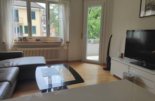 Wollishofen Apartment | Entire 2-bedroom apartment near central Zurich
