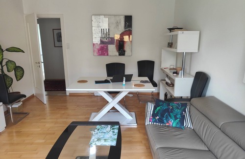 Wollishofen Apartment | Entire 2-bedroom apartment near central Zurich