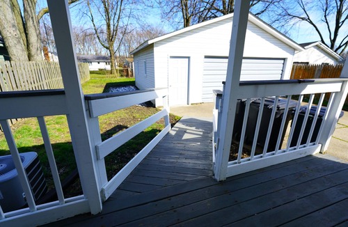 Elyria House | Entire 2 Bedroom Home