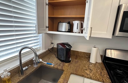Chinatown House | Entire 2 Bedroom House in NW DC
