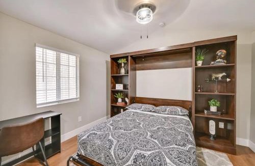 Alpine House | Entire 2 Bedroom Pet Friendly Cottage Home